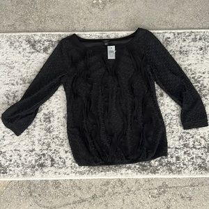 Petite XS Ann a Taylor Black 3/4 length arm shirt with textured details